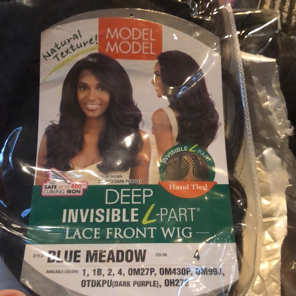 Model Model Blue Meadow color 4